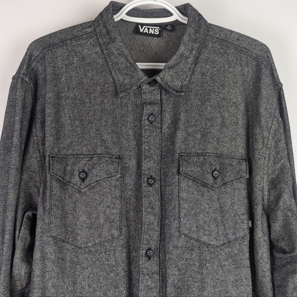 VANS 100% Cotton Dark Heathered Grey Button Down Shirt - Picture 2 of 9